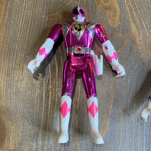 Power Rangers Blue and pink Ranger - Picture 7 of 9
